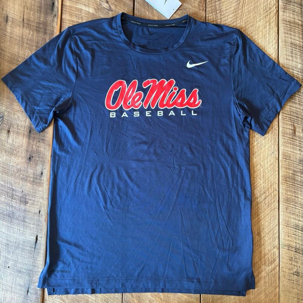 NIKE PRO Men’s OLE MISS BASEBALL Dri-Fit Training Tee Short Sleeve NEW — SIZE M